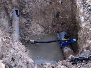 Links kaputt, rechts repariert